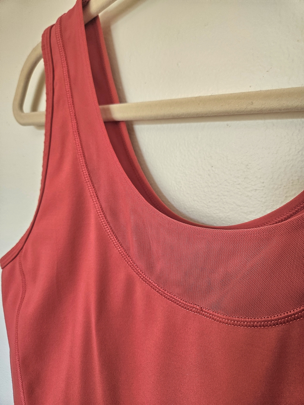 Reebok Performance Tank - Picture 2 of 4
